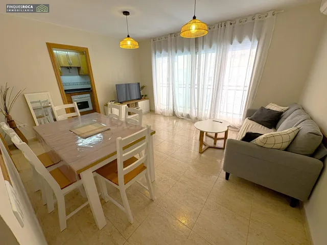 a 200 metros de la playa del Juanito, piso de 3 Dormitorios,