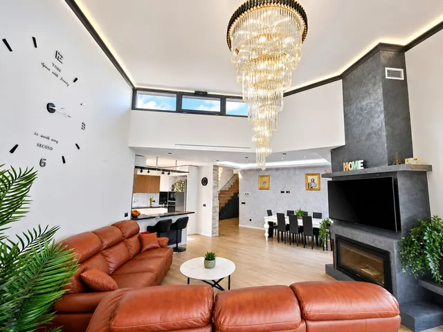 Chalet 3 habitaciones 260m² en venta - Costa Del Sol - foto 4
