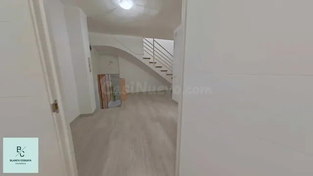 LOCAL COMERCIAL A ESTRENAR - foto 2