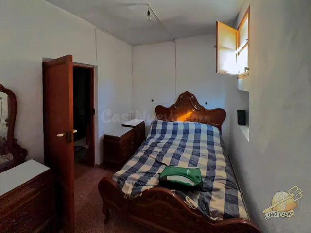 Auténtica casa para renovar en Ricote - foto 2