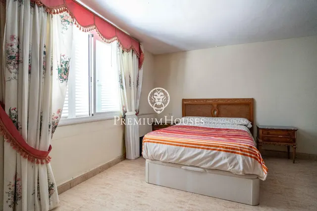 Casa independiente con piscina y jardín en Vallpineda — 20