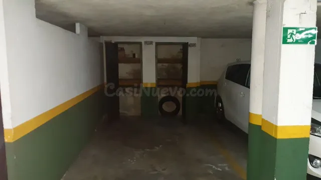PLAZA DE GARAJE CON PEQUEÑA ZONA DE ALMACENAJE EN CALLE VENE - foto 4
