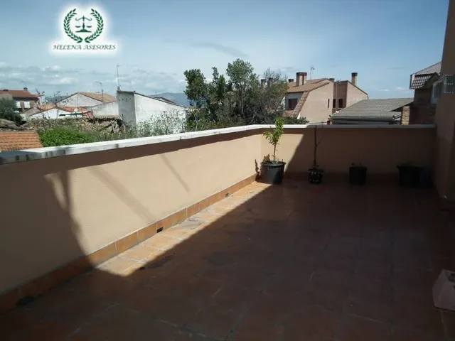 PISO CON PATIO CÉNTRICO!!! — 4