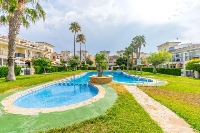 Casa 3 habitaciones 98m² en venta - Punta Prima - foto 4