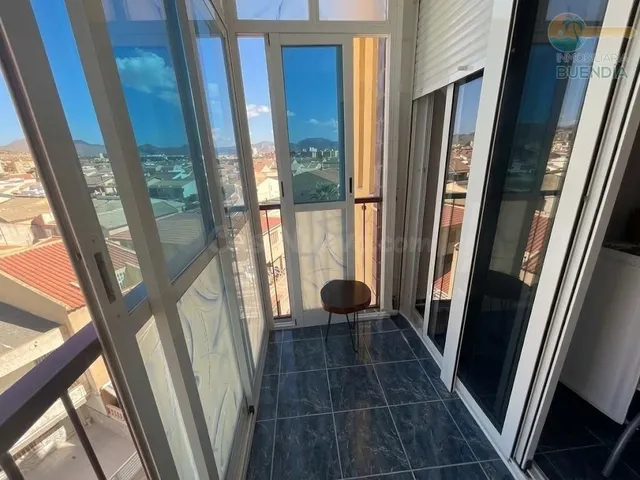 REFORMADO APARTAMENTO A 50 M DE LA PLAYA DE LA ISLA — 2