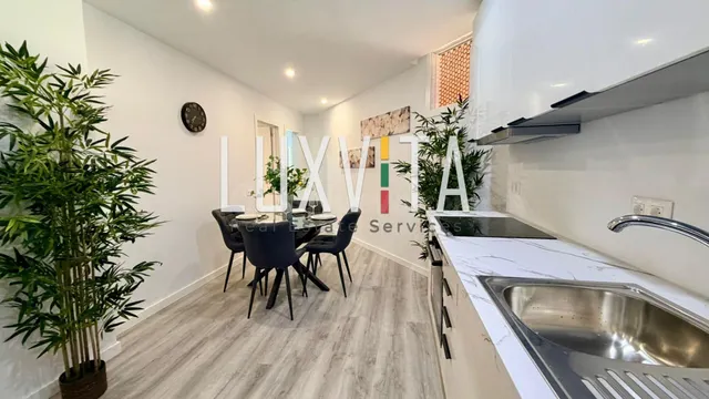 Apartamento reformado de 2 habitaciones en Los Cristianos - foto 2