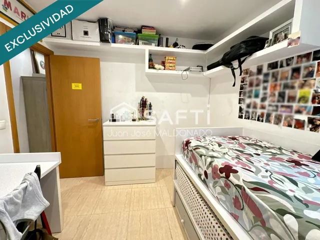 Piso de 3 habitaciones con ascensor y balcón — 11