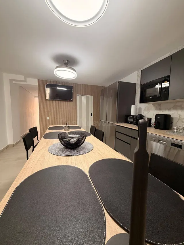 habitaciones EN ALQUILER DE TEMPORADA — 3
