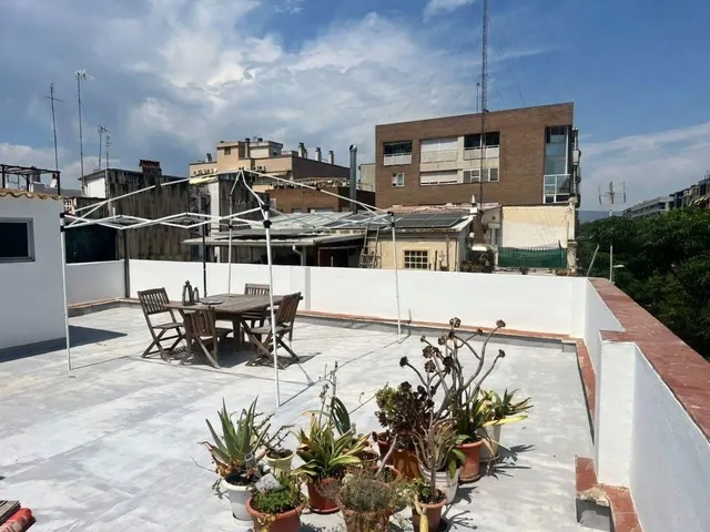 Vive en pleno Eixample Nord de Tarragona delante Camp Mart — 18