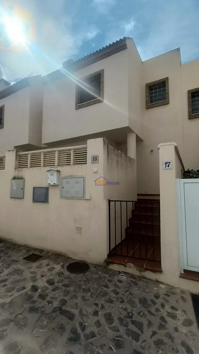 Amplio Adosado en el Corazón de Fondon por solo €125,000 — 35