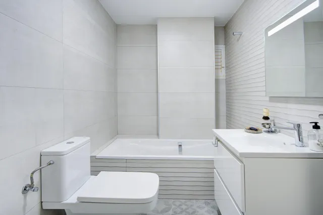 Exclusivo ático dúplex reformado con magnífica terraza en esquina, ascensor y garaje — 20