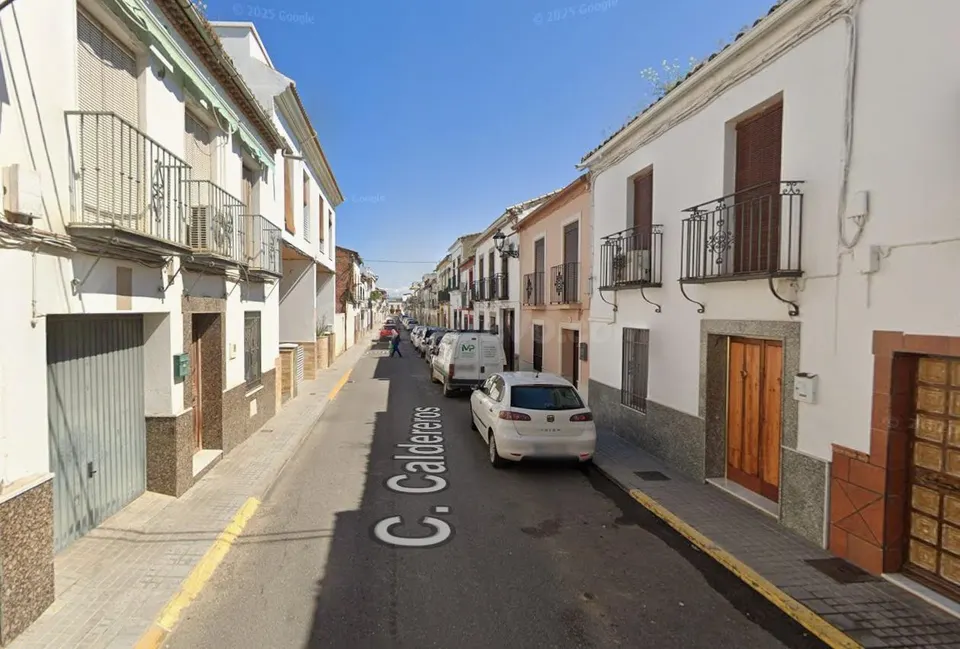 VIVIENDA EN VILLA DEL RÍO