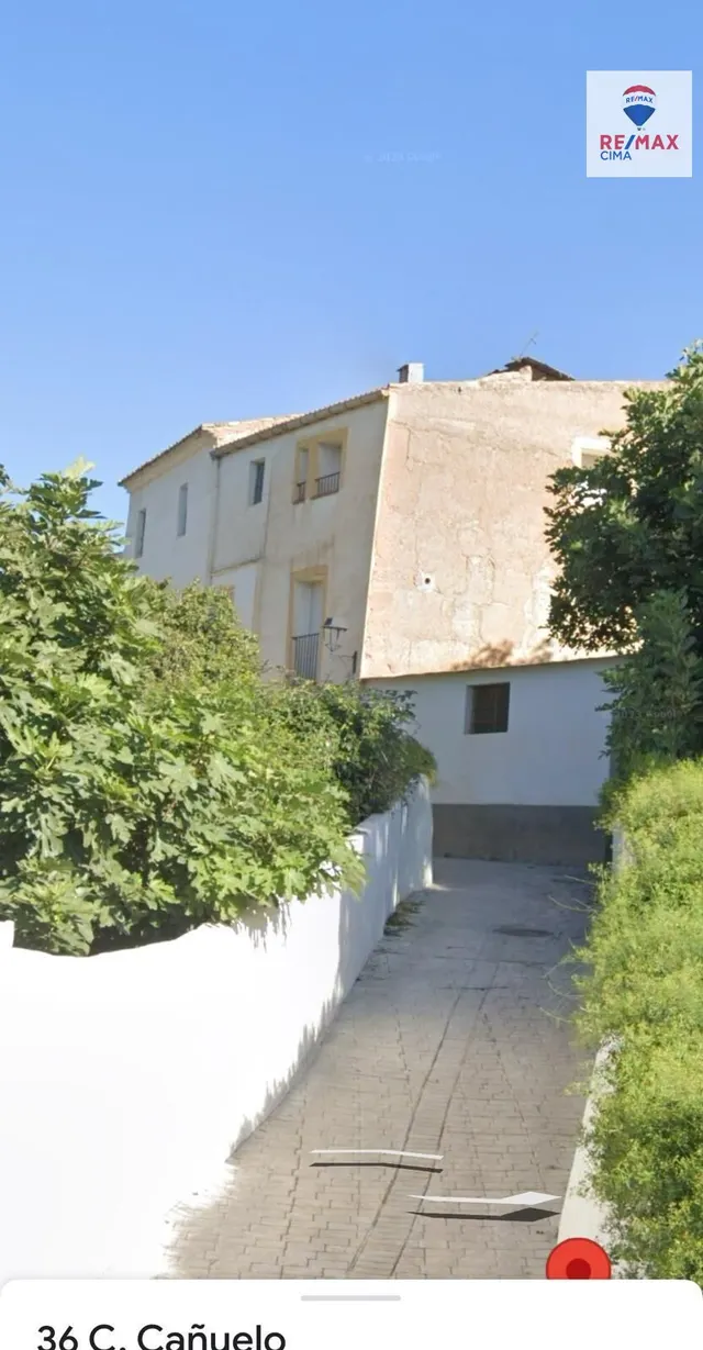 DOS CASAS MAS PARCELA DE 900  METROS — 15