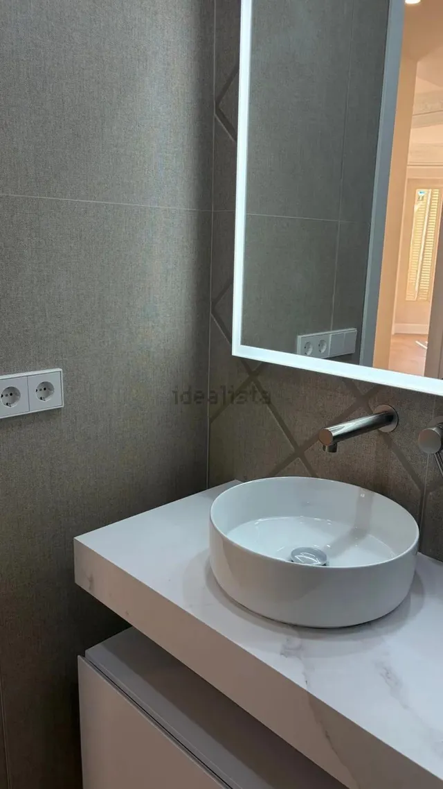 Exclusivo Piso Reformado en Chamberí, Madrid por €1.600.000 — 9
