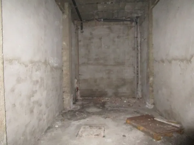 Urbis te ofrece un estupendo local comercial en venta en Garrido Sur, Salamanca. — 5