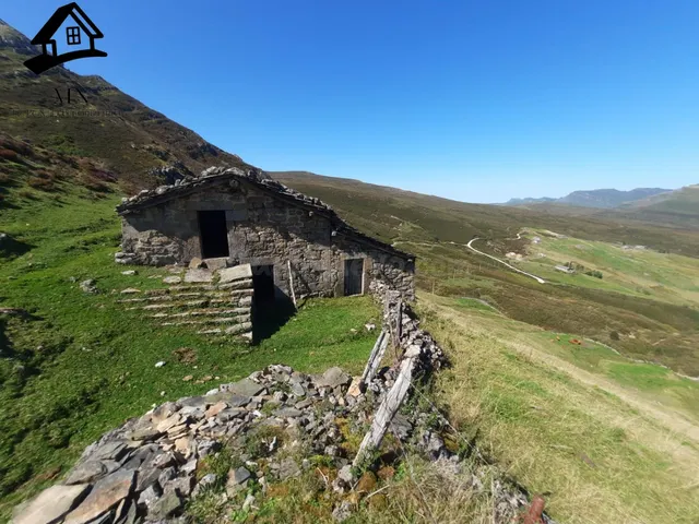 Oportunidad Única en el Corazón de la Naturaleza - Espinosa  - foto 4
