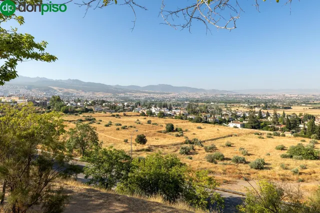 Solar con proyecto en una de las mejores zonas de Granada — 3