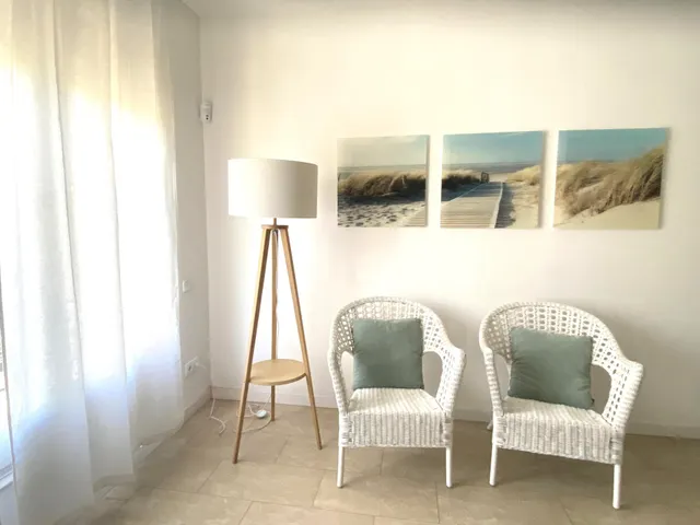 Frente Port Vell, MINIMO SEIS MESES - MAXIMO 12 MESES — 13