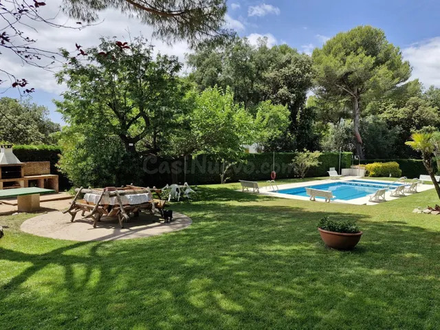 Planta baja con 91 m2 útiles, 100 m2 de jardín privado y acc - foto 2