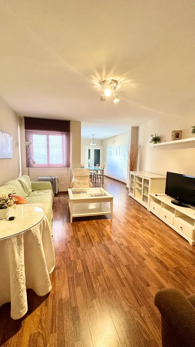 Piso de 3 dormitorios 2 baños en centro de Molina de Segura