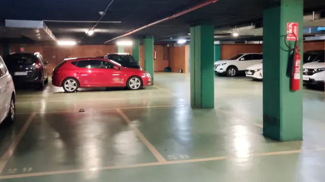 Parking 10m² en alquiler - Sant Andreu de Palomar — 13