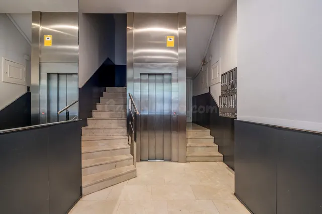 Vive en una obra de arte: Ático dúplex con 2 terrazas en cal - foto 4