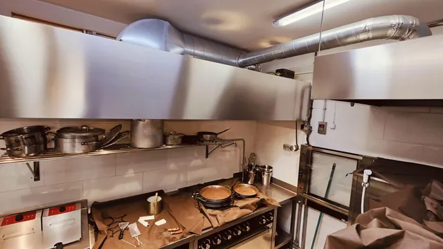 Restaurante en segunda linea de mar de Cunit — 21
