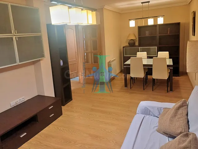 INMOHOUSE VENDE EN EXCLUSIVA ÁTICO DUPLEX Y LOCAL CON VADO E - foto 4
