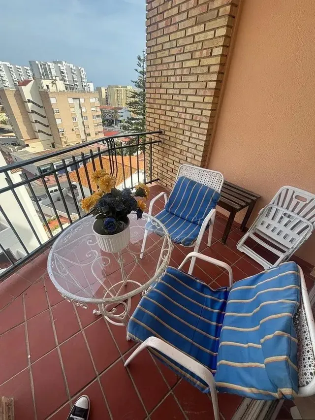 ESTUDIO EN BENALMADENA COSTA OPORTUNIDAD A UN PASO DE LA PLAYA — 26