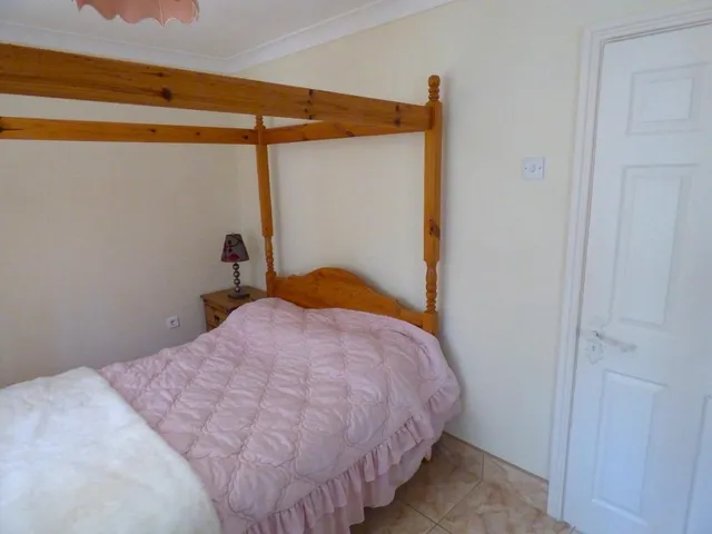 SE VENDE GRAN CHALET EN BELLA ORCHETA — 32