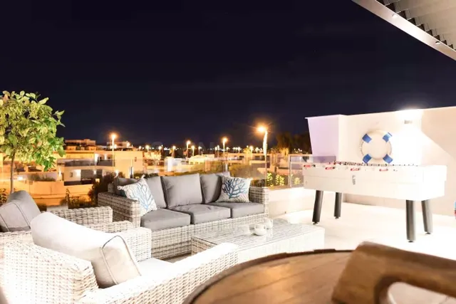 Villa de 3 dormitorios y 3 baños en santiago de la rivera (san pedro del pinatar) — 40
