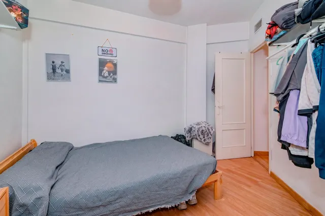 Piso en Calle Arabial — 21