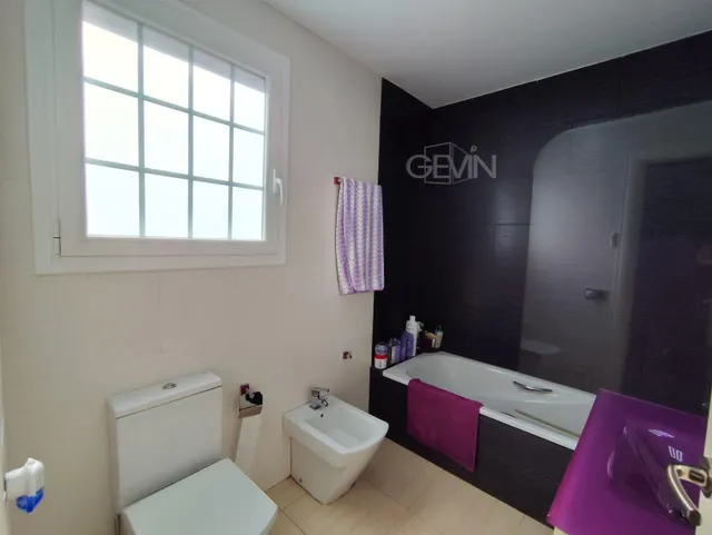 Casa unifamiliar en venta en Sentmenat — 43