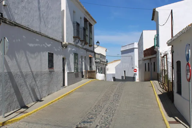 Magnífica casa de pueblo reformada con garaje y acceso a dos