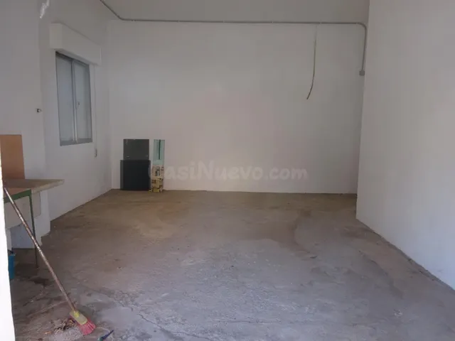 LOCAL ESQUINERO PARA ALQUILAR EN ZONA MADRIGAL - foto 4