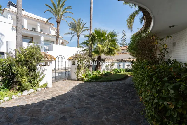 Chalet 5 habitaciones 525m² en venta - Riviera del sol — 31