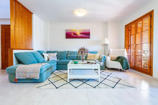 Pareado 4 habitaciones 327m² en venta - Urb. Mas Camarena - foto 4