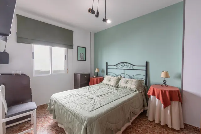 PRECIOSO ADOSADO CON PATIO, TERRAZA, COCHERA Y ESTUFA DE LEÑA EN LAS GABIAS (GRANADA) — 11