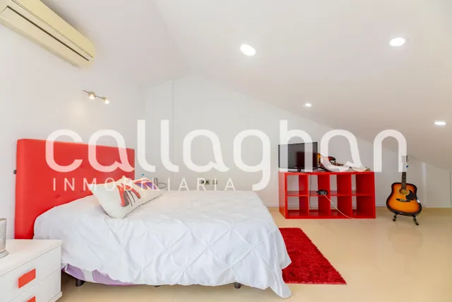Esquinero adosado en Calle Llarg, Playa Casablanca — 21