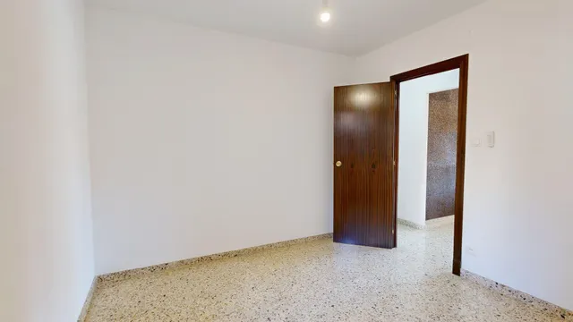 Piso con 2 terrazas y 3 dormitorios junto a la Aljafería, Zaragoza — 18