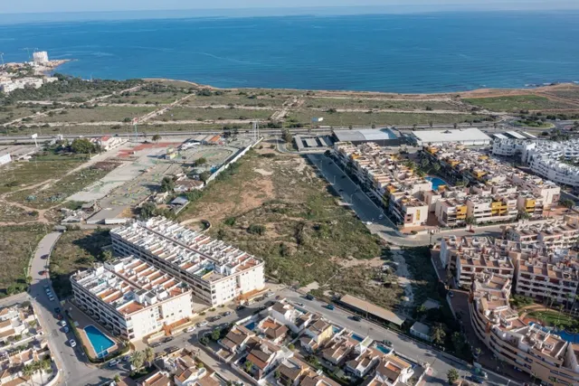 Apartamento con vistas al mar 500 m de la playa — 29