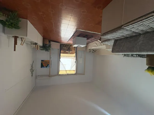 Planta baja exterior con amplio patio — 22