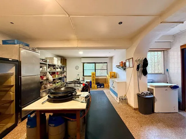 Local comercial en Venta en Denia Alicante — 46
