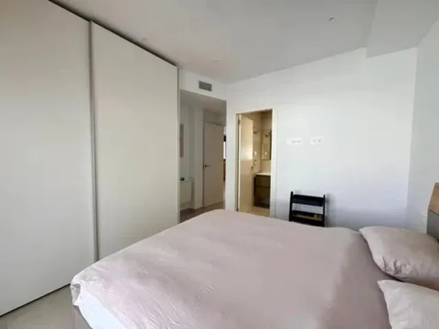 Apartamento 2 habitaciones 77m² en venta - Zona Pueblo — 15