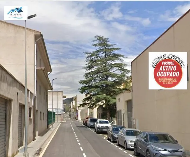 Venta Local en La Jonquera - Girona