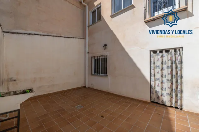 Encantadora casa en El Fargue, Granada. — 24