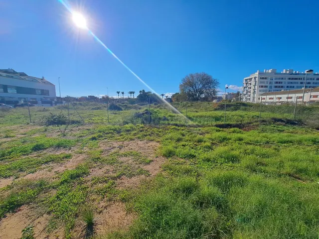 Se vende parcela en terreno urbanizable de 400 m2 en Carcaix - foto 3