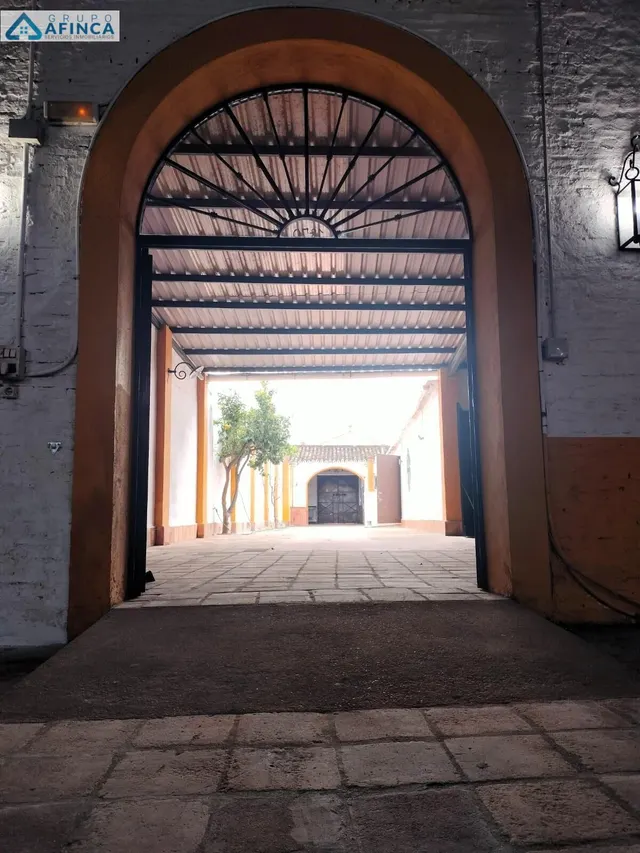 Bodega a la venta de 800 metros cuadrados
