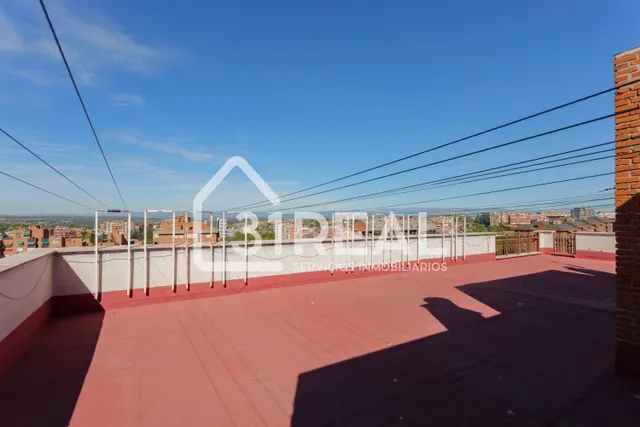 PENÚLTIMA PLANTA, VISTAS DESPEJADAS Y REFORMA DE ALTA CALIDAD EN ANTONIO MACHADO — 26