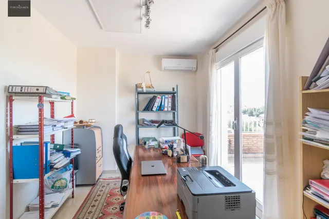 🏡 Tu refugio en la Urbanización Cortijo de la Luz — 36